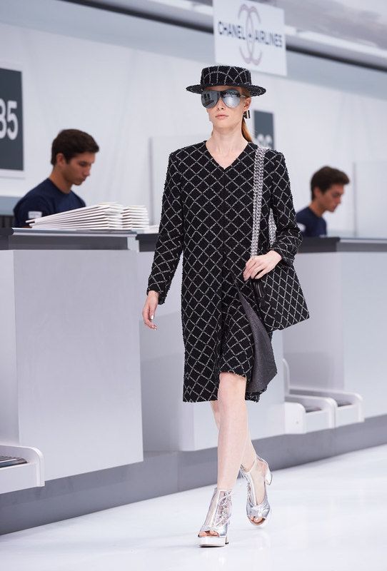 Futuristic Fun: Louis Vuitton Spring/Summer 2016 Bags - Pursebop