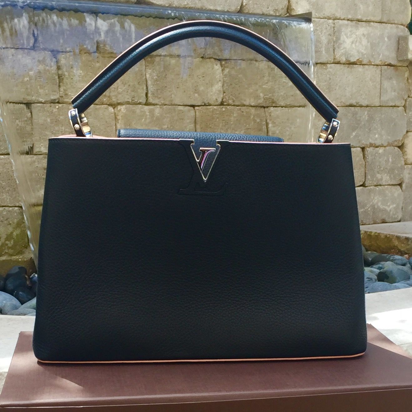 Louis Vuitton Capucines MM Handbag Tote Violet at 1stDibs