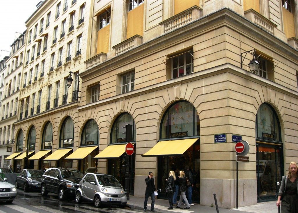 Shopping at Hermès Faubourg Saint-Honoré