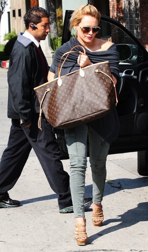 Celebrity With Louis Vuitton Handbags