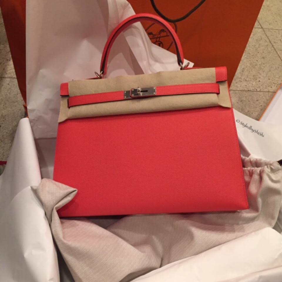 Who can resist a pinkpink mini Kelly?Hermes mini Kelly 2,evercolor,1Q