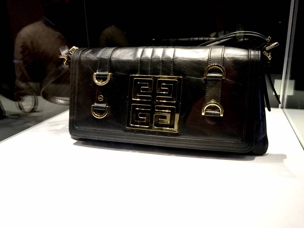 Audrey Hepburn customised black handbag – The Frockery
