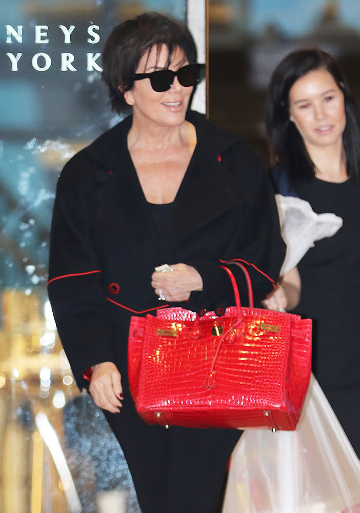 Kris Jenner proudly shows off two Hermes handbags as she gets out of her  chauffeur-driven car in Mayfair. The Hermes Birkin, pri Stock Photo - Alamy