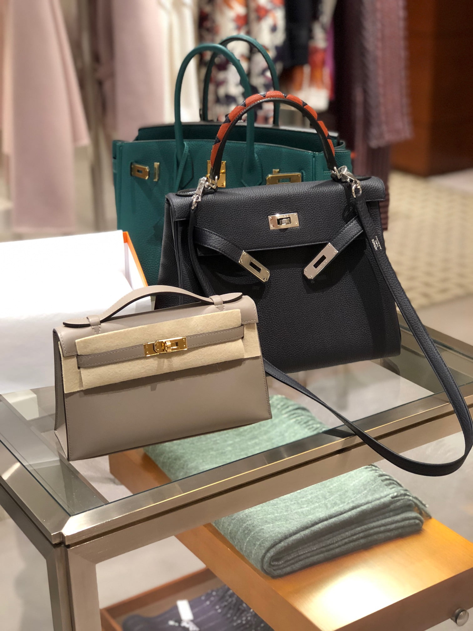 OMG! Hermès News: There's a New Version of the Mini Kelly - PurseBop