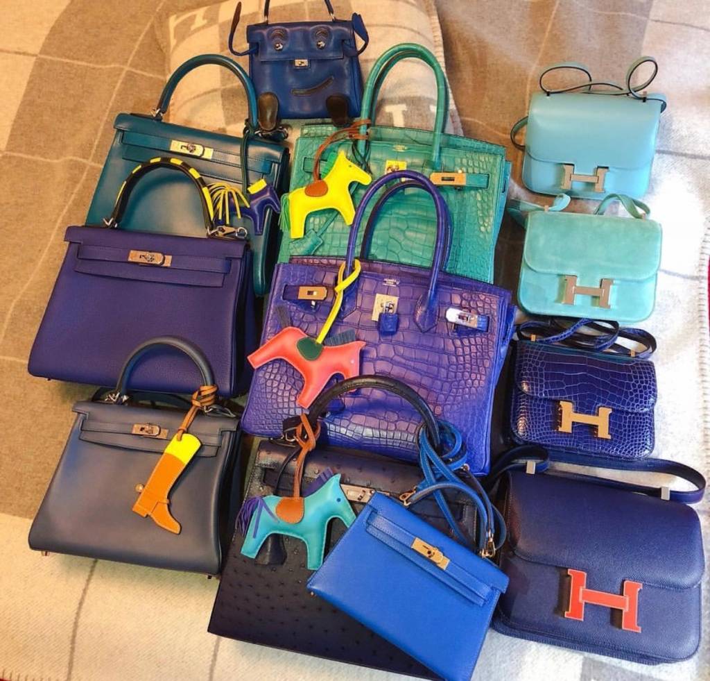 My work bag collection🤎🖤💙 : r/handbags
