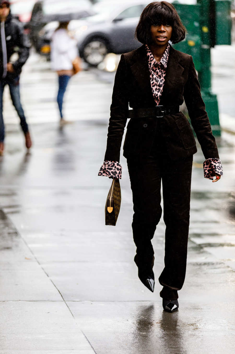 Street Style Analysis: The Hottest Bag Trends of NYFW - PurseBop