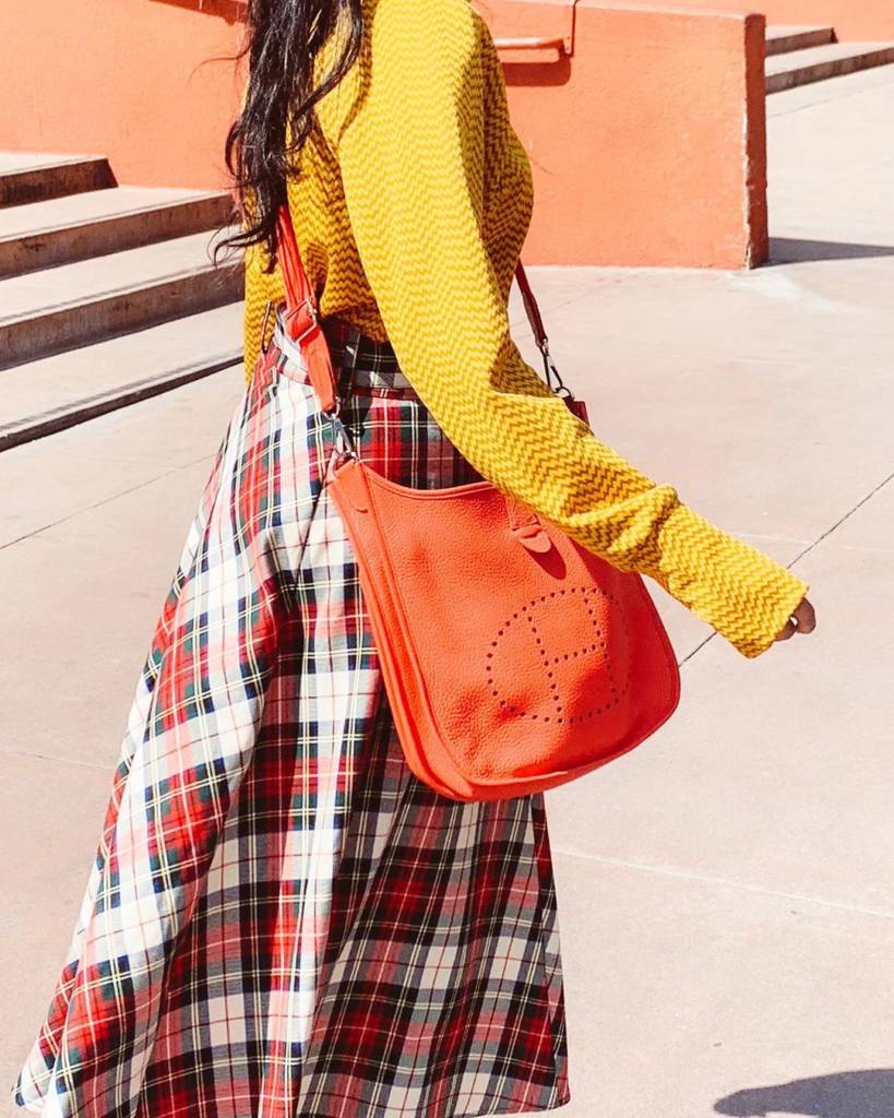 Gearing up for those Fall looks?! 🤎💛🧡We have the perfect Hermes Evelyn  for you! Shop this beauty in our stories. #hermes #hermesbag