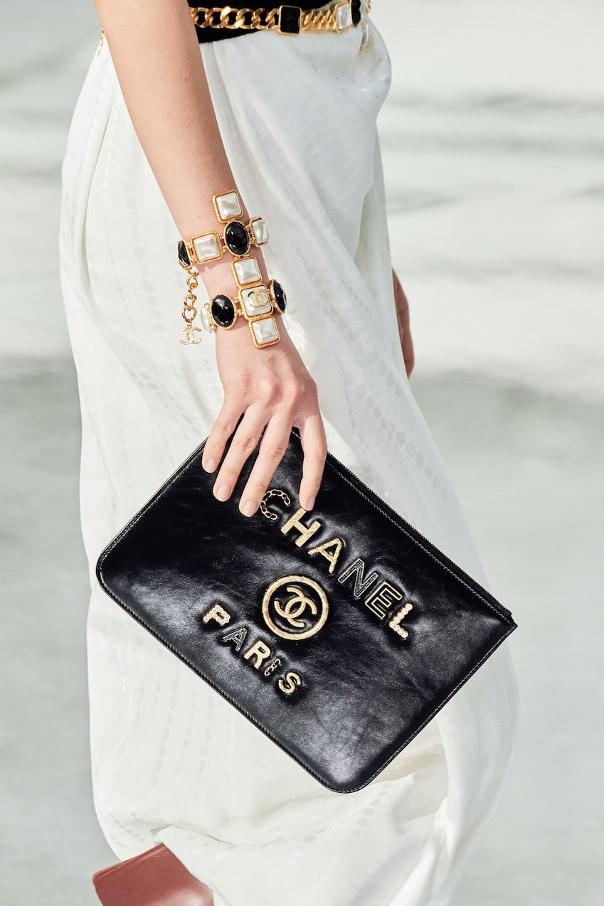 chanel envelope clutch