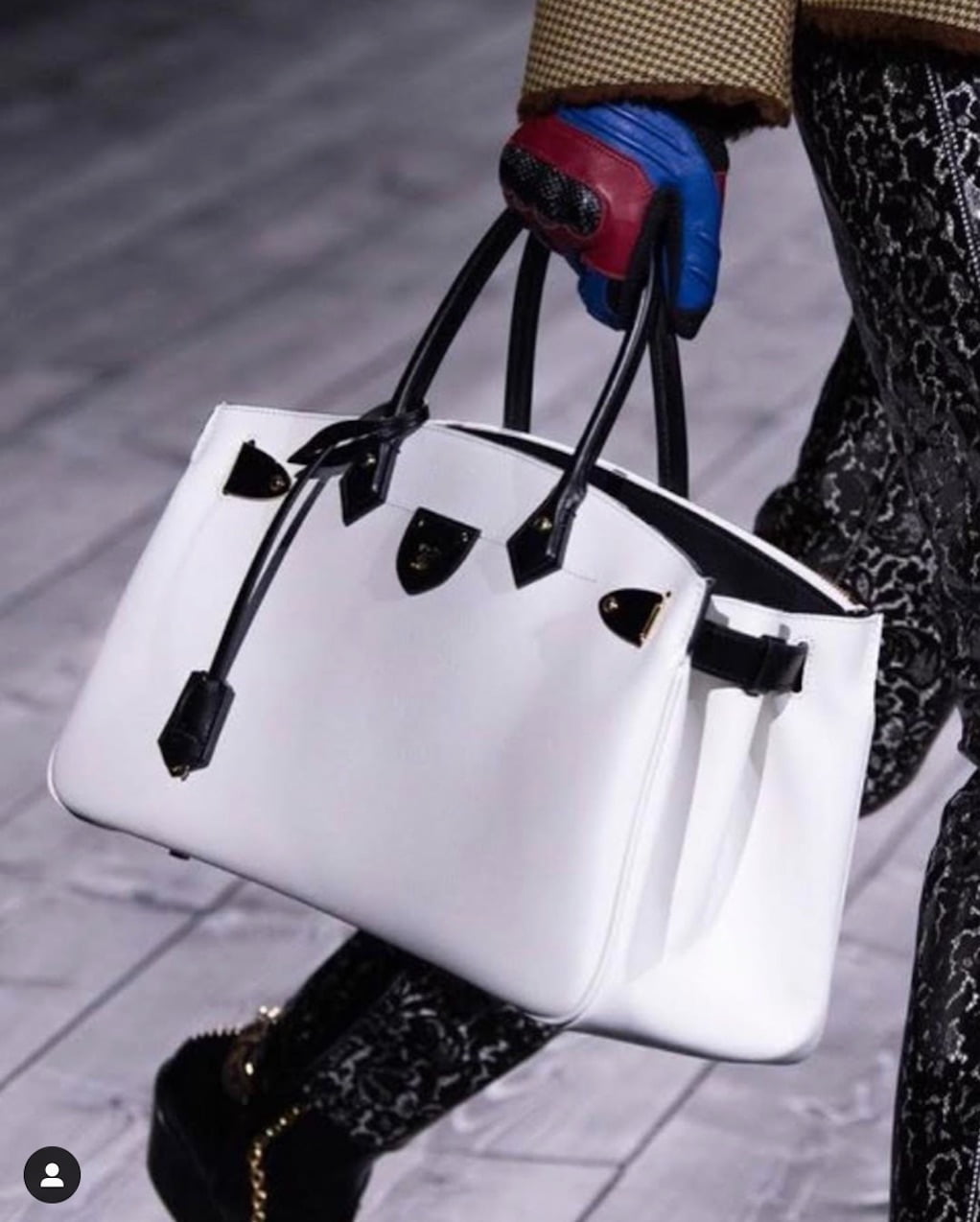 What other designer should make a mini set? I'd love LV or Hermes ❤️ @, Designer Bags
