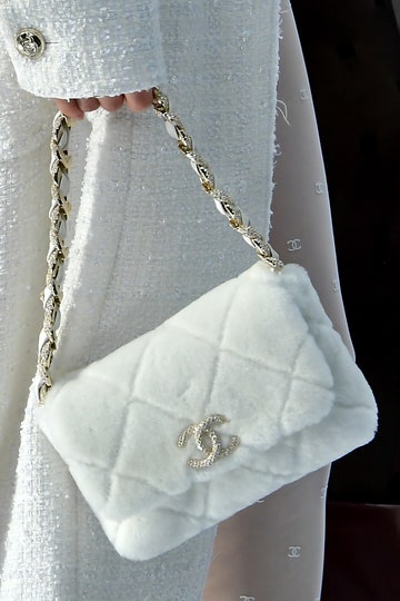 When I see this Vanity Bag charm (Fall Winter 2021), I know I have