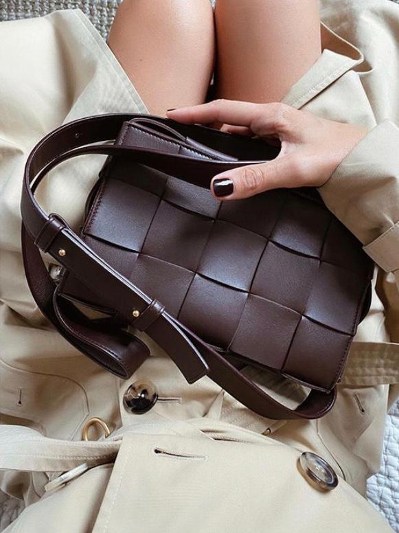 10 Celebrities Obsessed With Bottega Veneta's Jodie Bag
