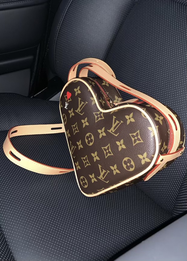 LOUIS VUITTON GAME ON HEART BAG REVIEW