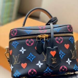 Louis Vuitton Game on vanity pm black white cruise 2021 collection coeur bag LV heart bag