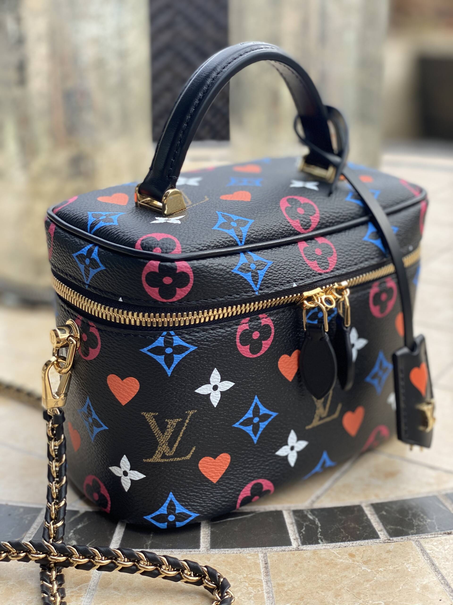 All about Louis Vuitton Vanity PM - Glam & Glitter
