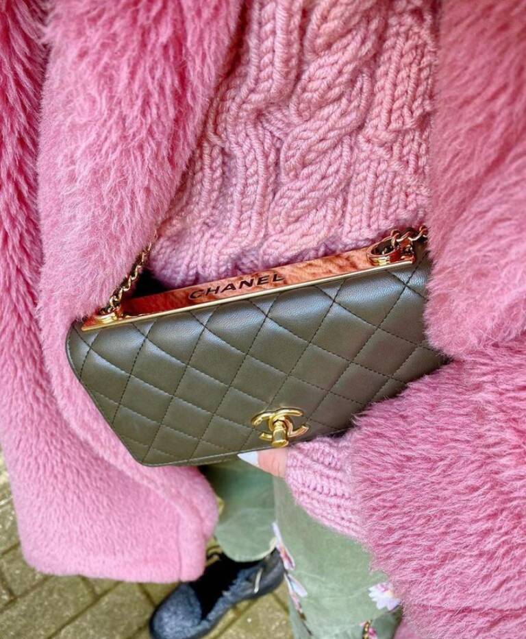 A Complete Guide To The Chanel Trendy CC Bag - PurseBop