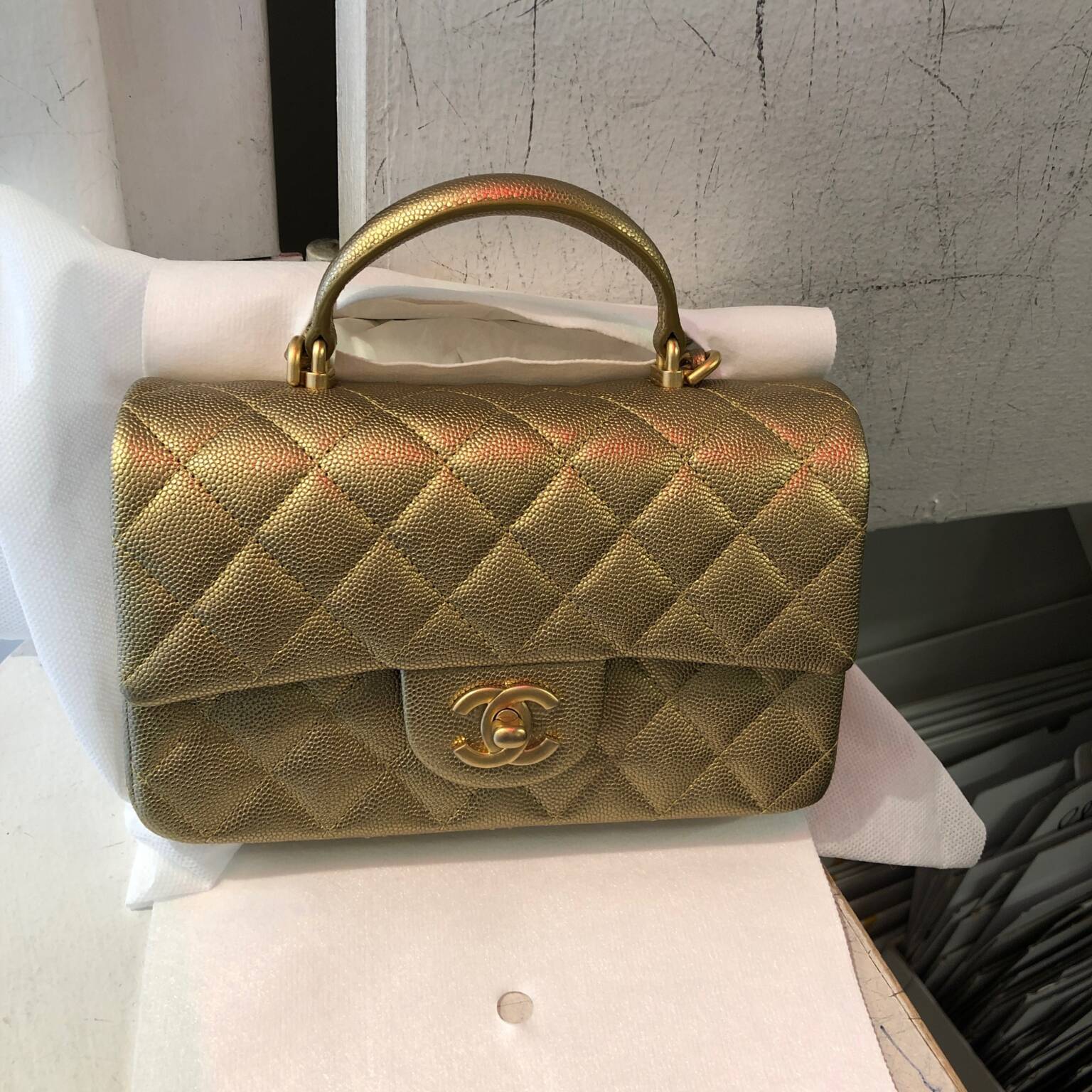 Review of New Chanel Leather Colors for 21S - PurseBop