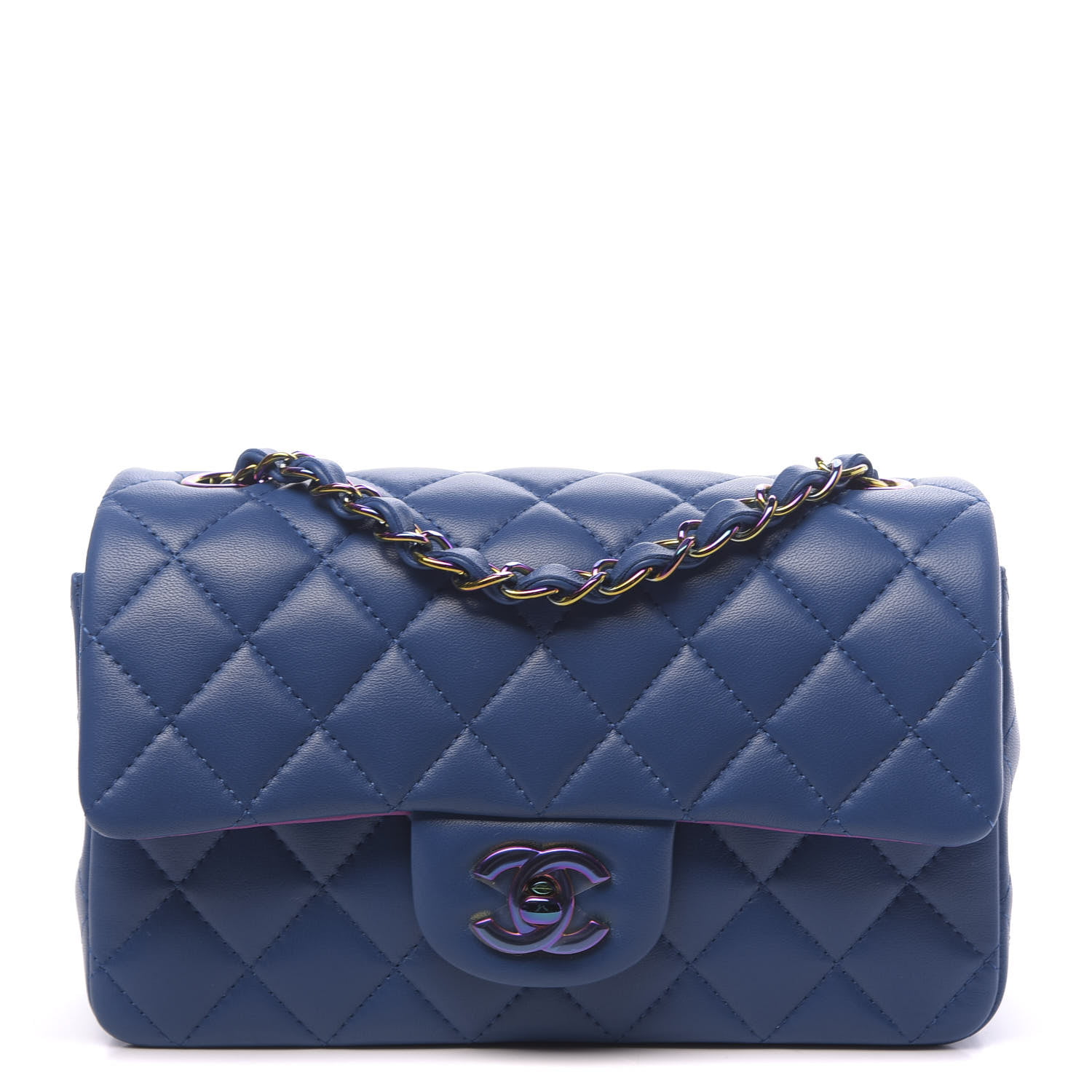 Louis Vuitton, Chanel, Hermès Bags Hit  Through Secondhand  Distributor – WWD
