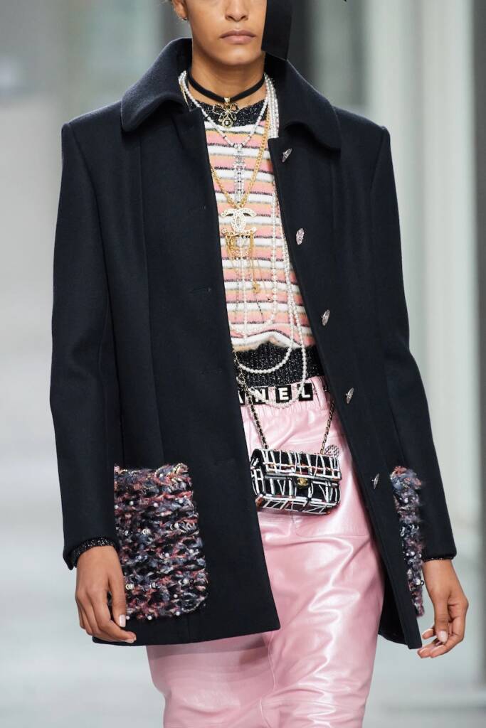 First Look at Chanel Metiers D'Art Pre-Fall 2022 Bags - PurseBop