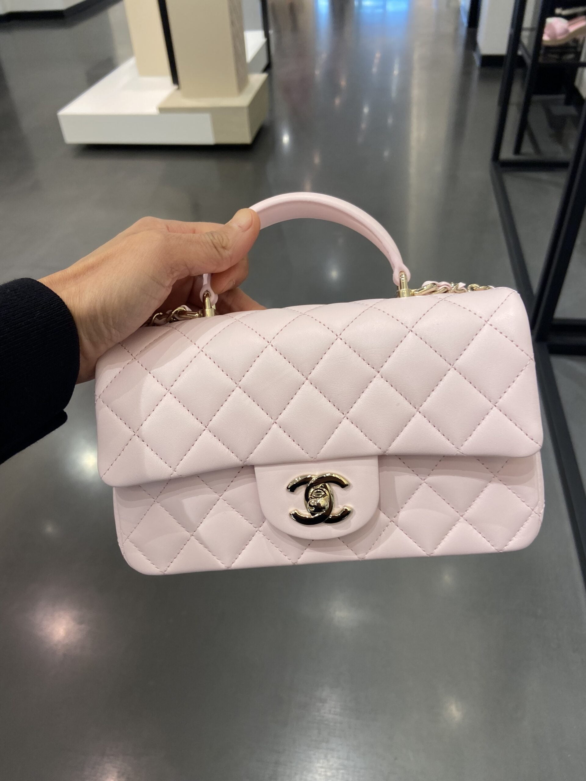 Chanel Classic Flap – From Smart Casual to Dressy