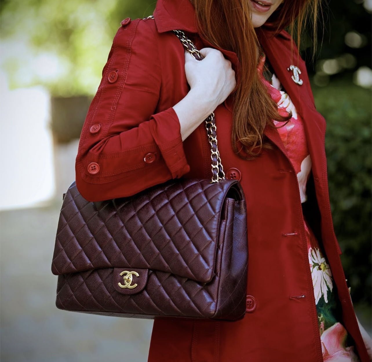 Top 39+ imagen chanel large classic flap bag - Abzlocal.mx