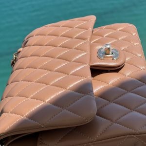 chanel classic 22S caramel brown flap lambskin iconic classic flap