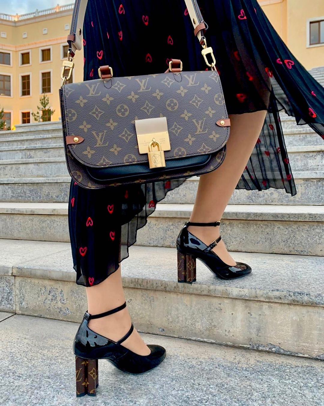 Are Louis Vuitton products made in China? Which LV products are