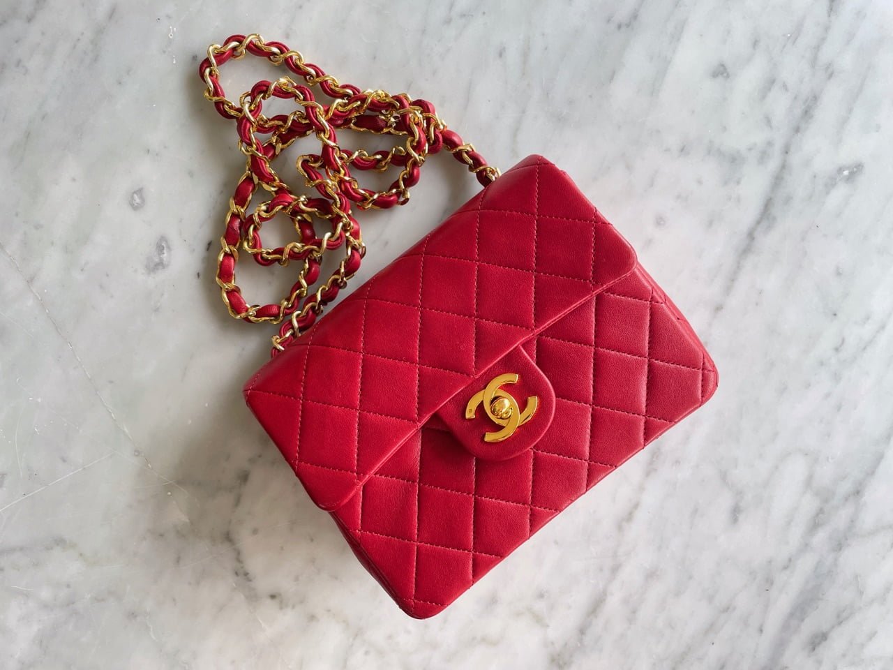 What Goes Around Comes Around Chanel Red Calf Chain Hobo Bag, 100+ Vintage  and Secondhand Chanel Pieces We're Losing Our Minds Over