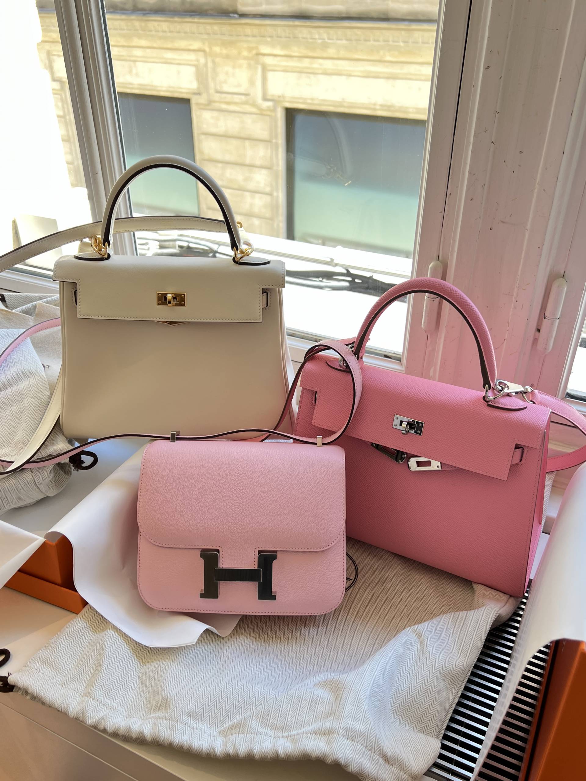 Are Handbags Becoming Gender Neutral - PurseBop