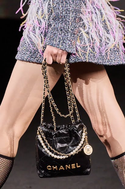 365&7 (Chanel VIP gift bag) in 2023
