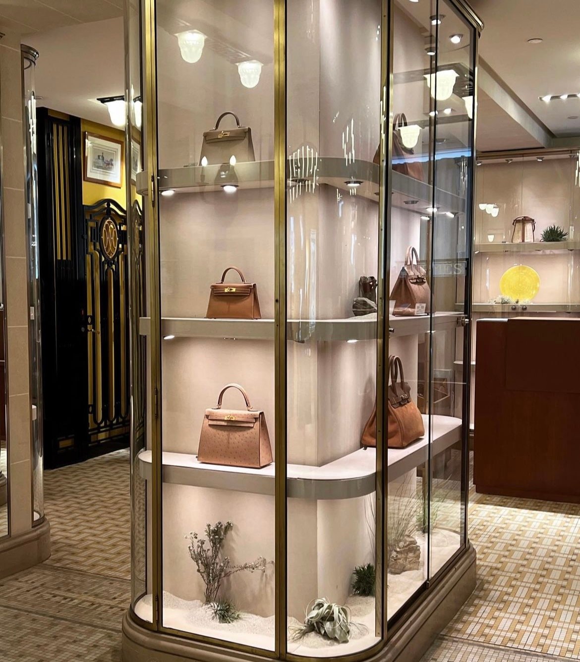 Are You Losing Your Quota Bag to a New Hermès Store? - PurseBop