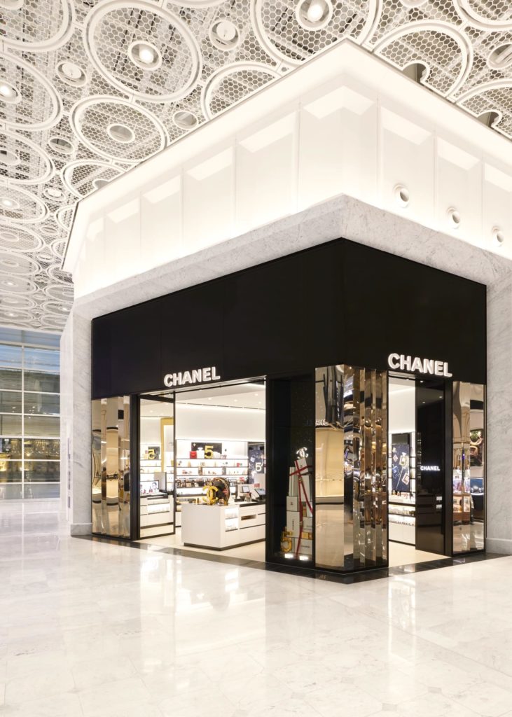 International Airport - CHANEL Boutique