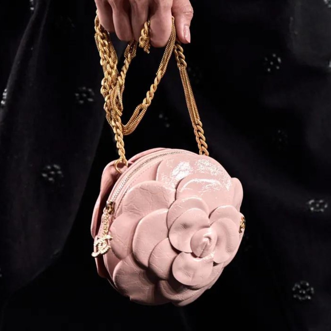 Chanel Logo Pearl Chain Bag | Bragmybag