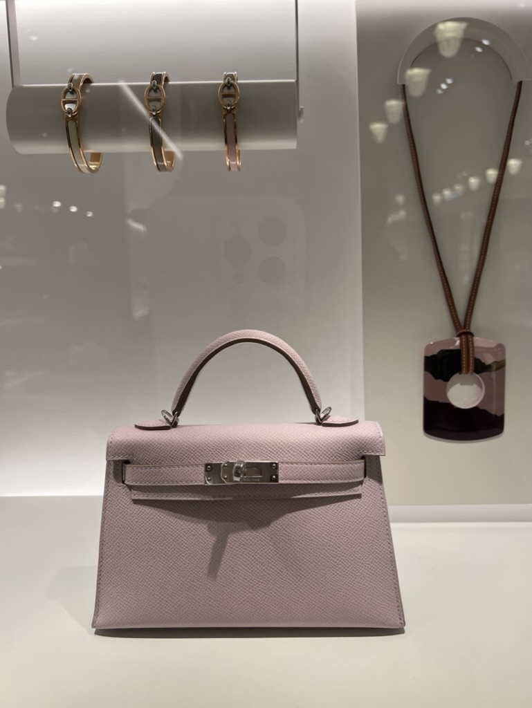 Hermès Is Still A Bargain In Paris For Americans - PurseBop