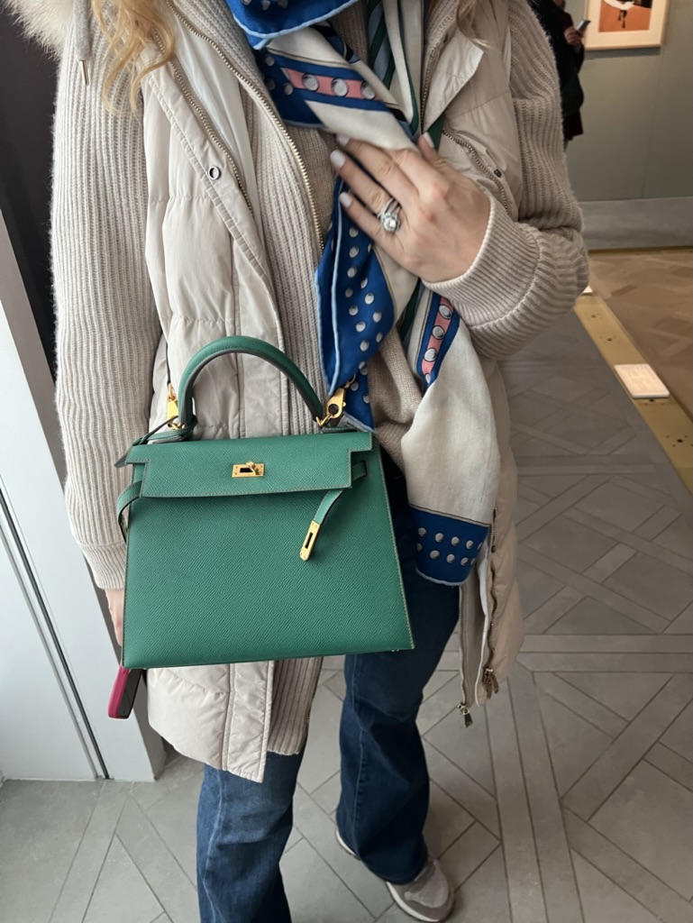 Shop HERMES In the Loop 2023-24FW Casual Style Plain Leather Elegant Style  Logo Handbags by Steif
