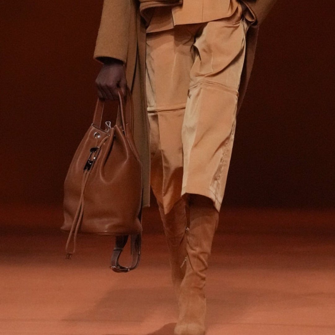 First Look at the New Hermès 'In the Loop' Bag - PurseBop