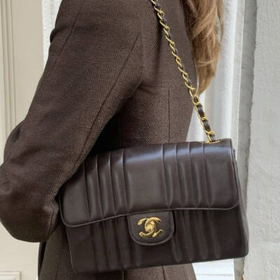 Vintage Vault Vol. 1: Navigating the Highly Collectable World of Vintage  Chanel - PurseBop