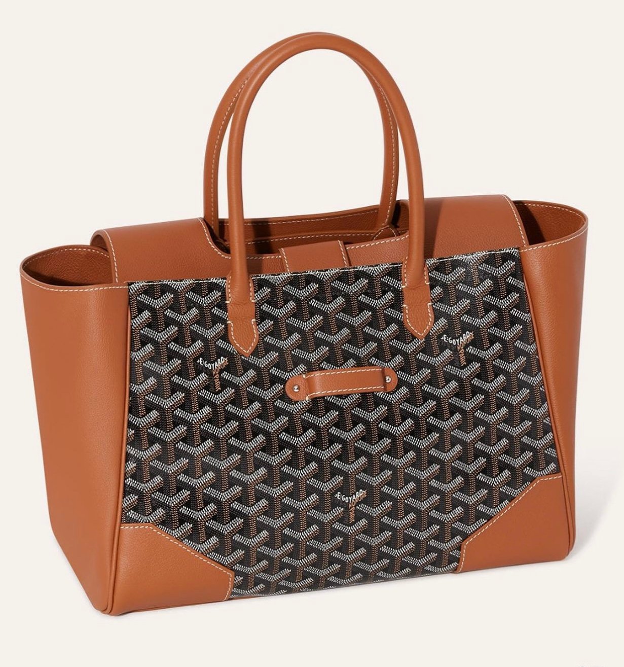 Introducing The New Goyard Saigon Tote The new Goyard Saigon Tote is the  latest design from fan-favorite tote bag maker… and we NEED this…