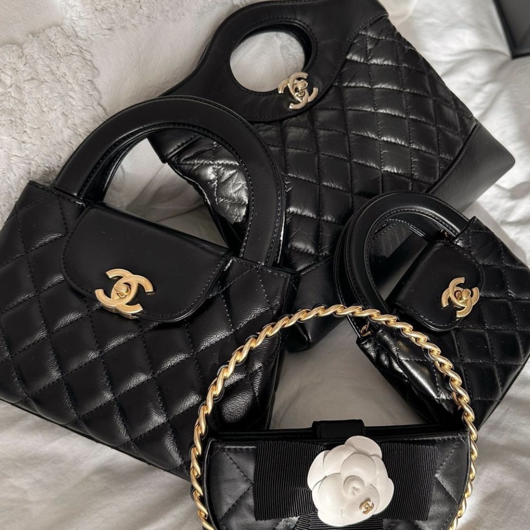 Chanel Caviar Quilted Extra Mini Coco Handle Flap Black – STYLISHTOP