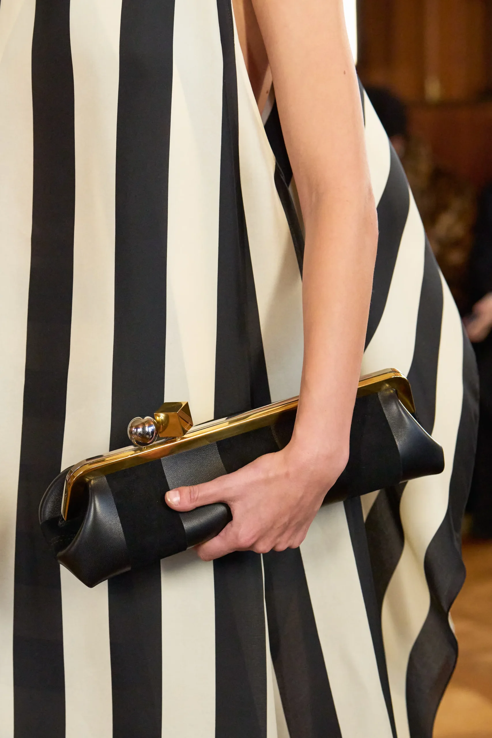 Jacquemus La Croisière Black Stripe Salon clutch Spring 2025