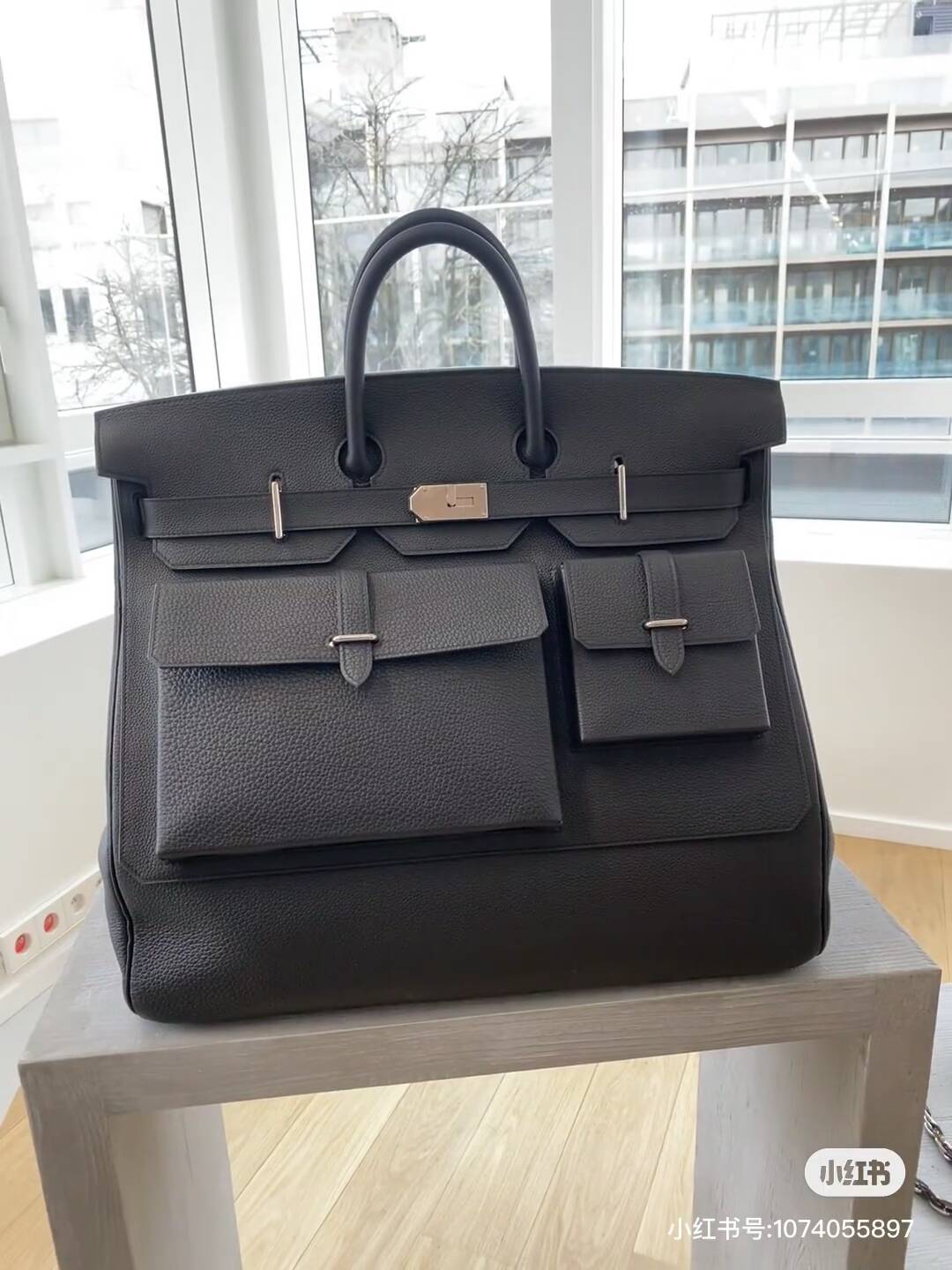 HAC à Poches black togo calfskin palladium hardware