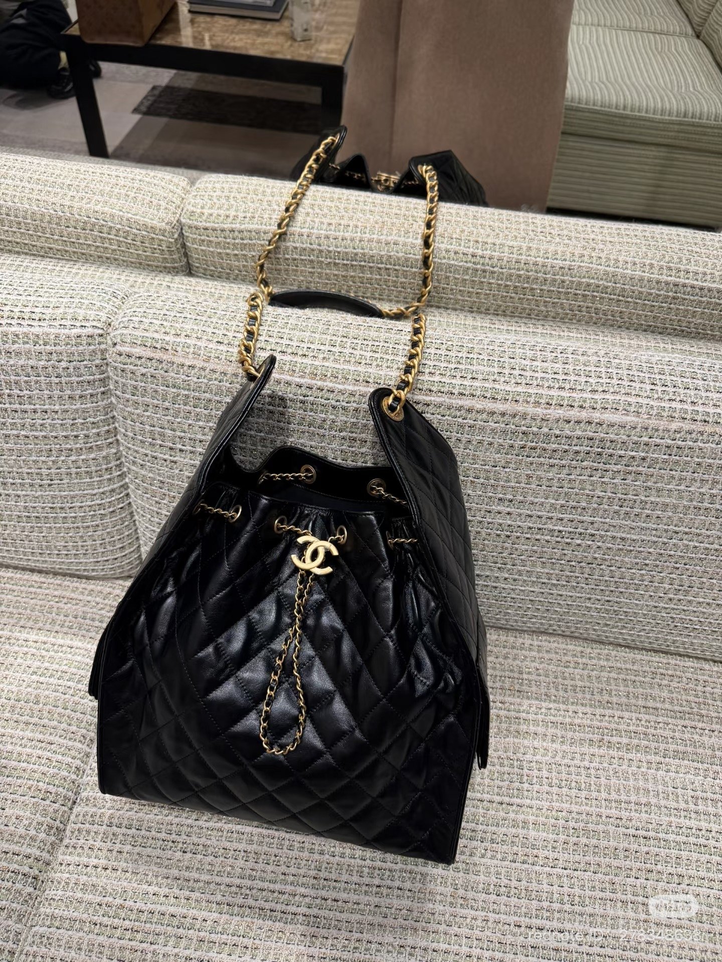 Chanel Black Shiny Calfskin 25C Hobo Bag