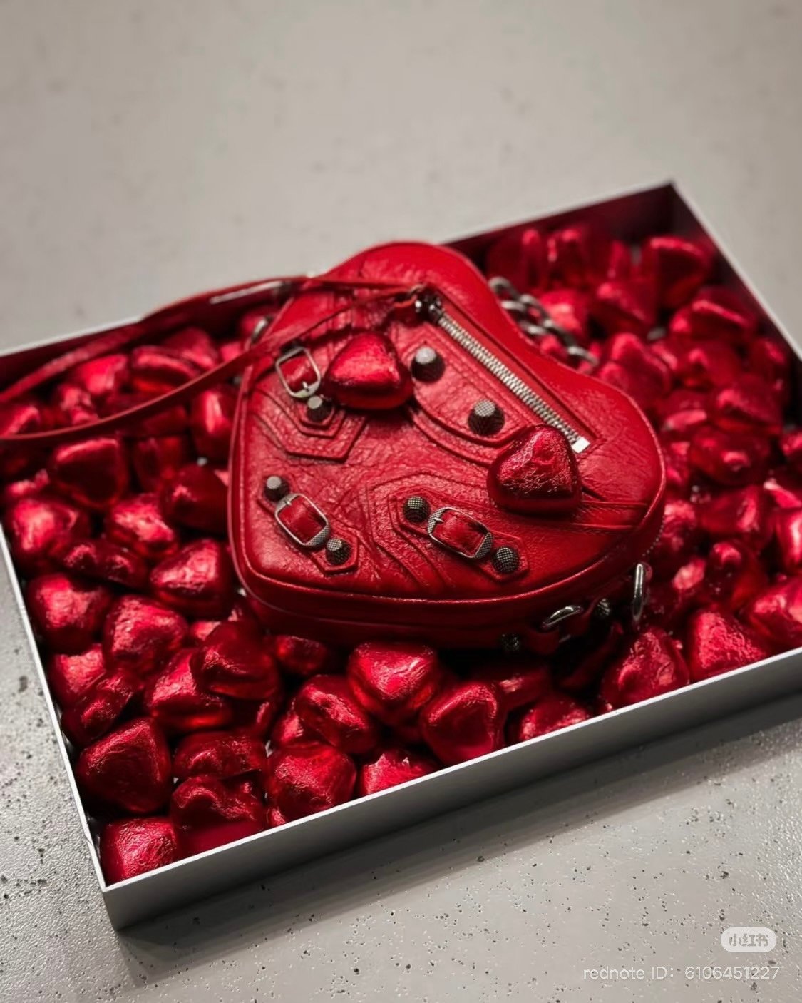 Balenciaga La Cagole Heart Mini Bag Red