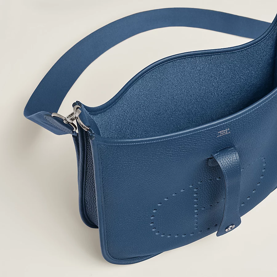 Hermès Evelyne III 33 bag bleu Tie