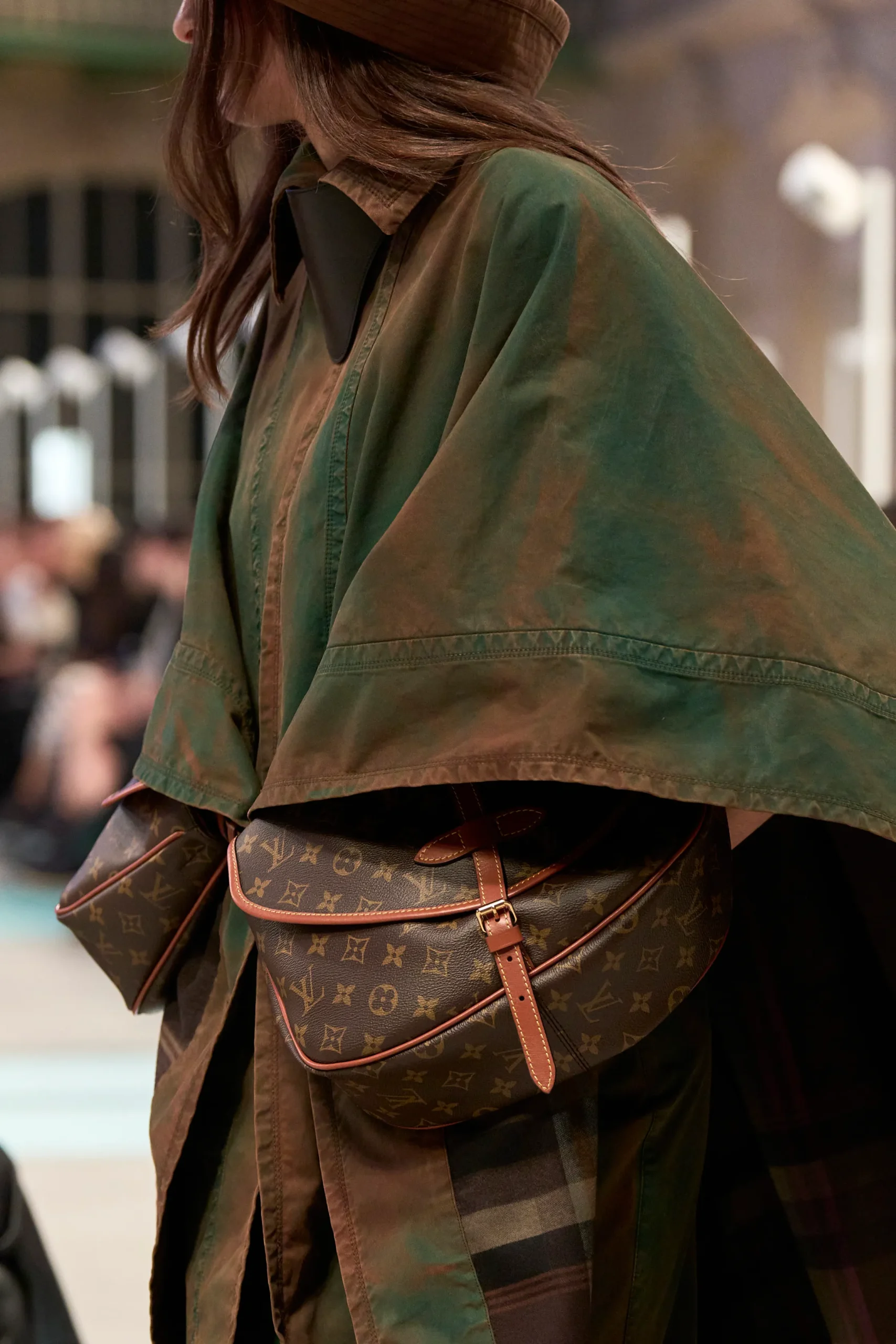 louis vuitton fall-winter 2025 duo bum bag