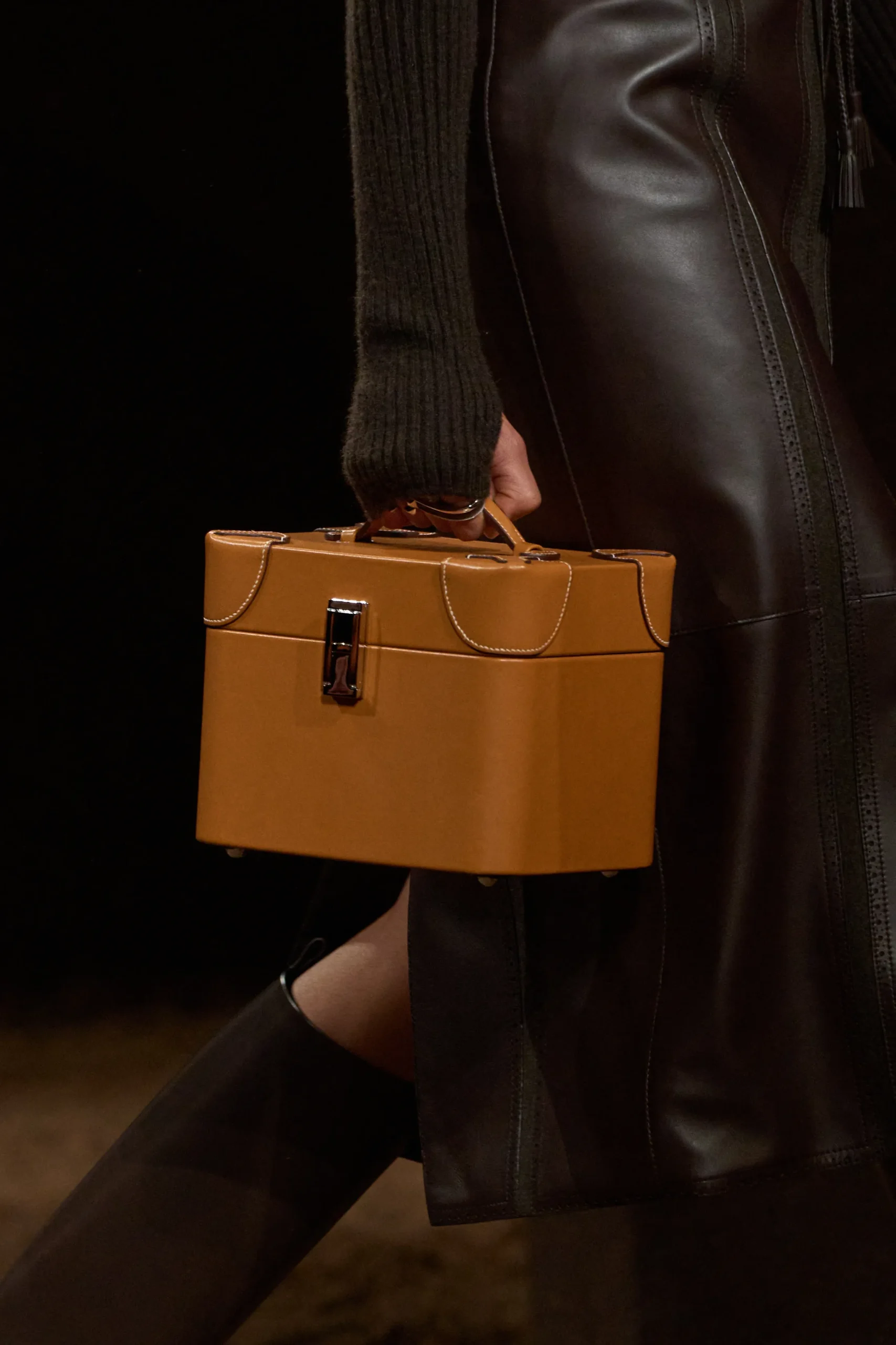 Hermès Fall-Winter 2025 Ready-to-wear box calfskin vanity