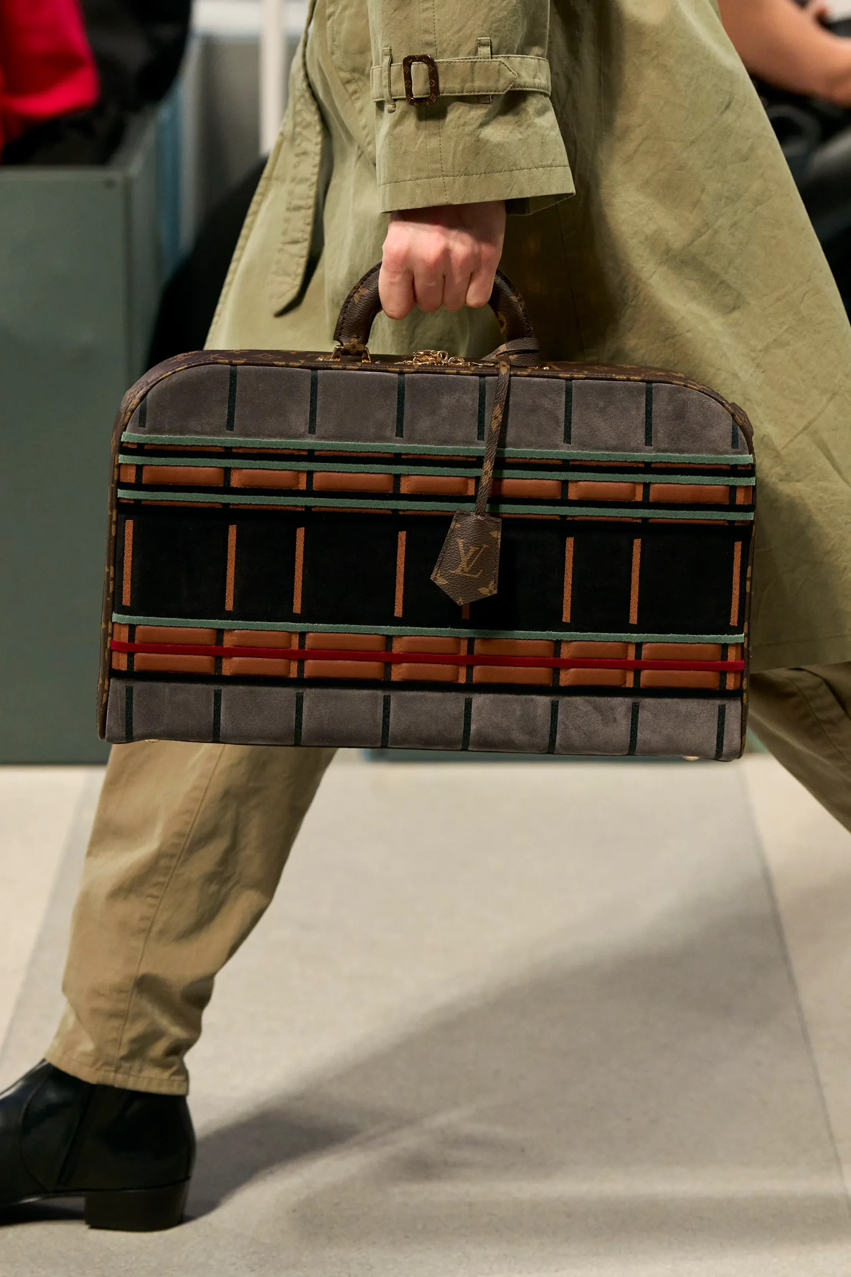 louis vuitton fall-winter 2025 briefcase