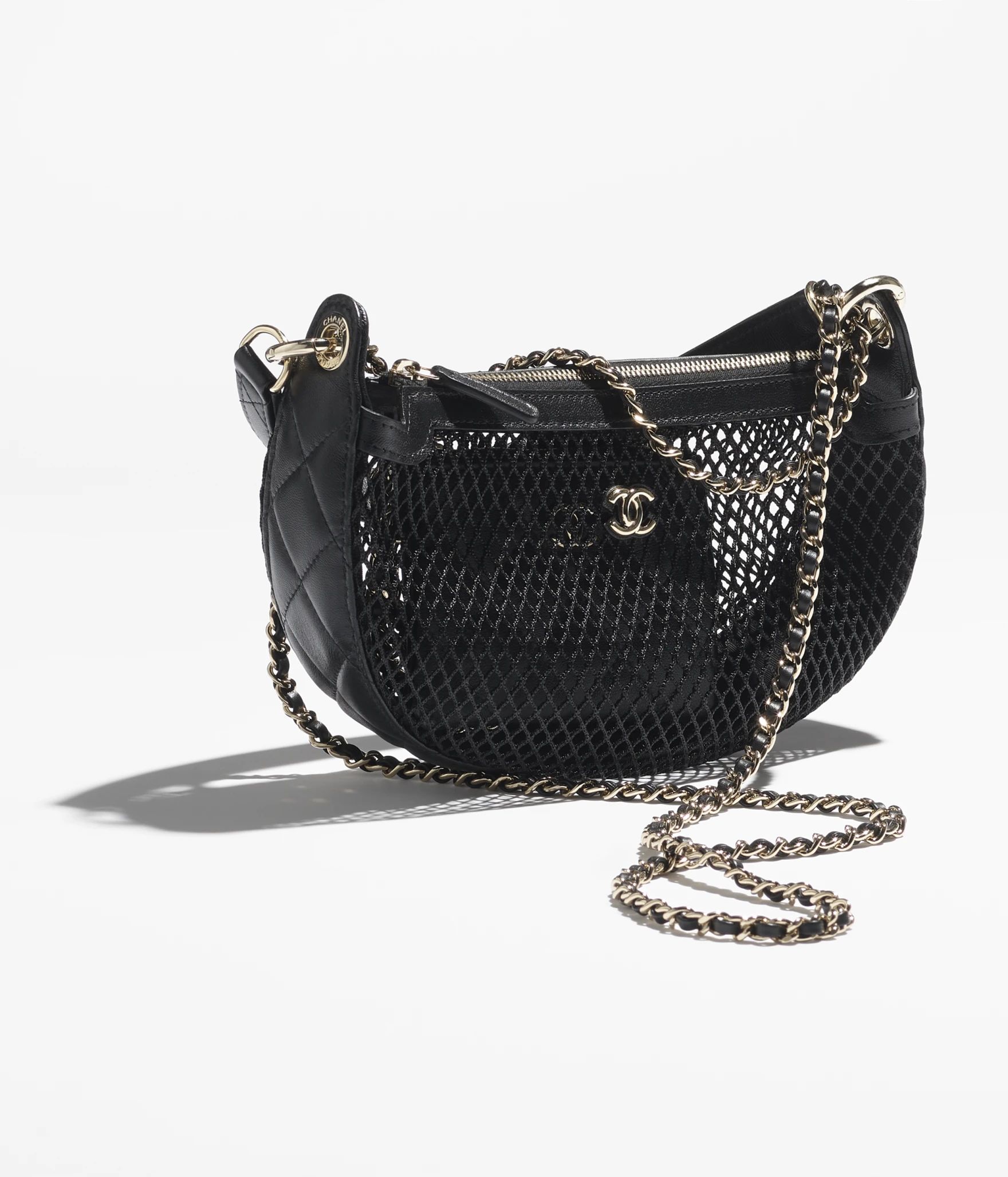 chanel spring summer 2025 mesh clutch with chain