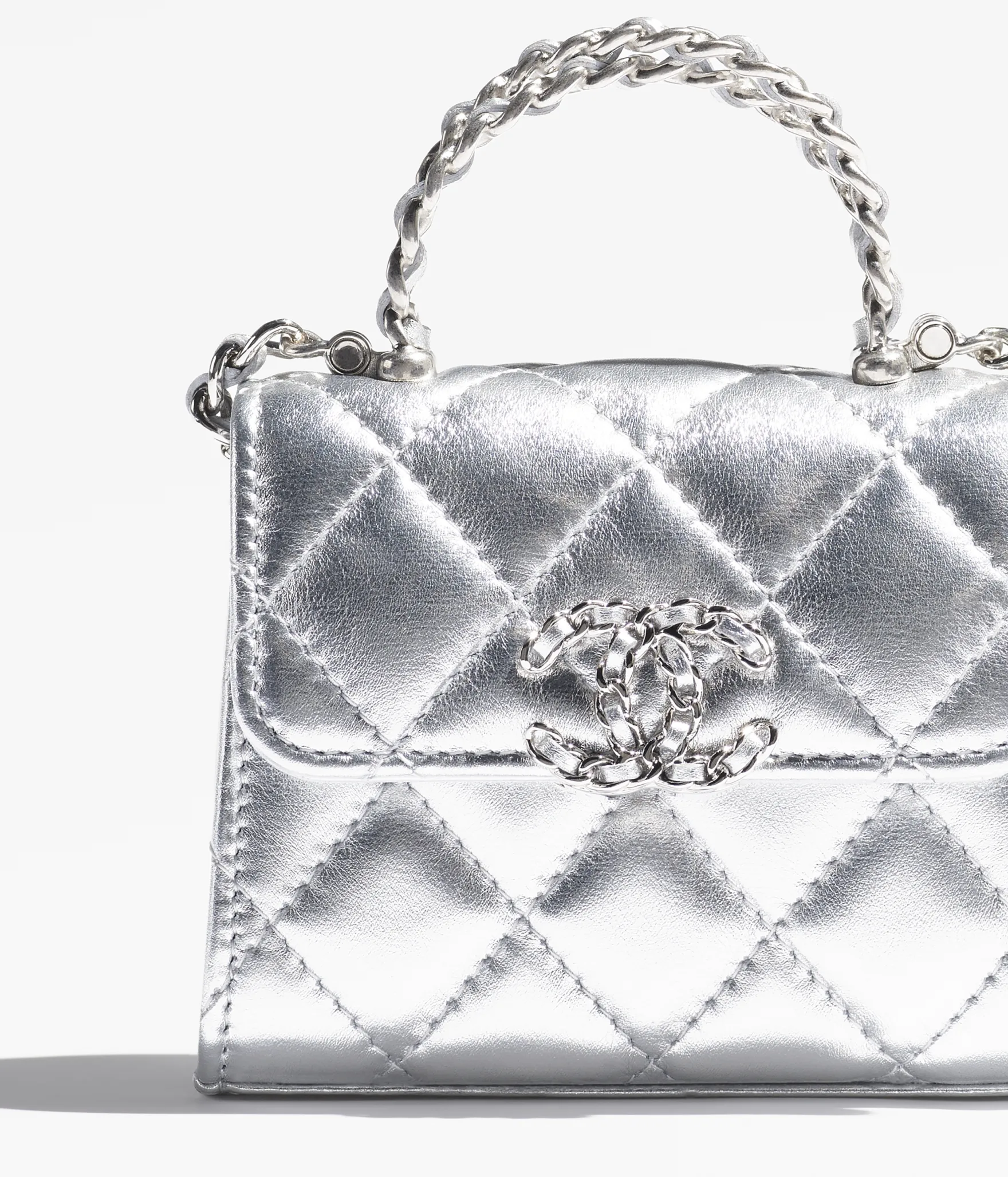 chanel spring summer 2025 clutch with Chain silver