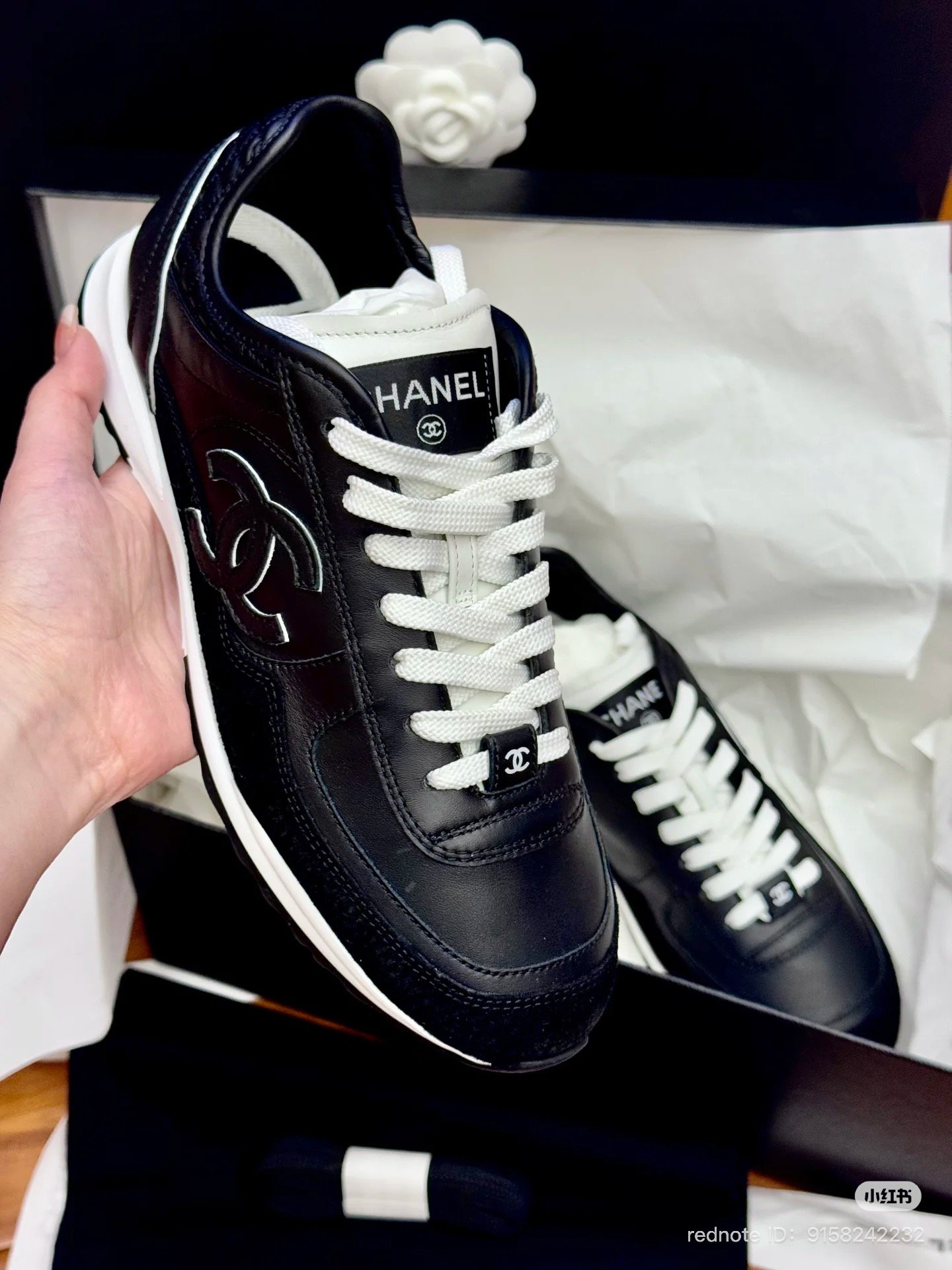 chanel 25p spring-summer pre-collection sneaker