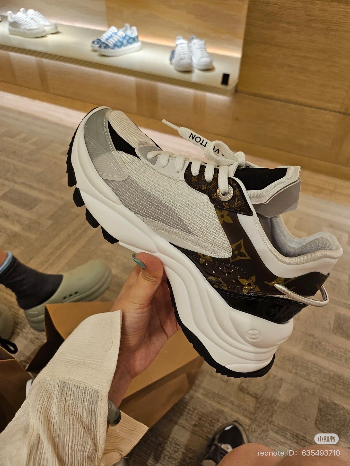 Louis Vuitton Run 55 Sneaker 